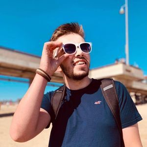 Meet your Posher, Amaury